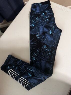 CRZ YOGA Navy Leggings with Teal Tropical Leaf Print